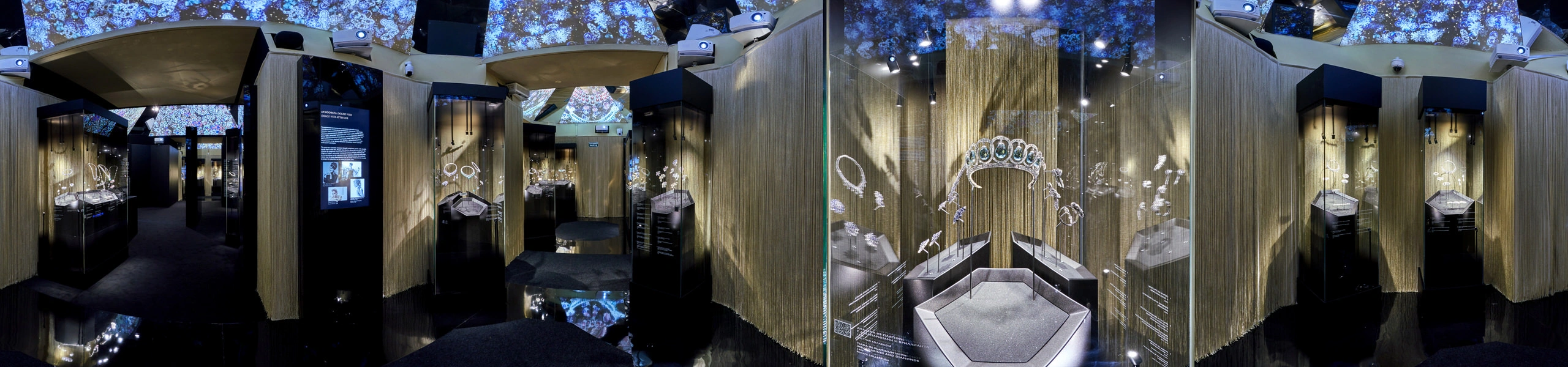 Bvlgari Tribute to Femininity Exhibition 360 Virtual Tour in Moscow